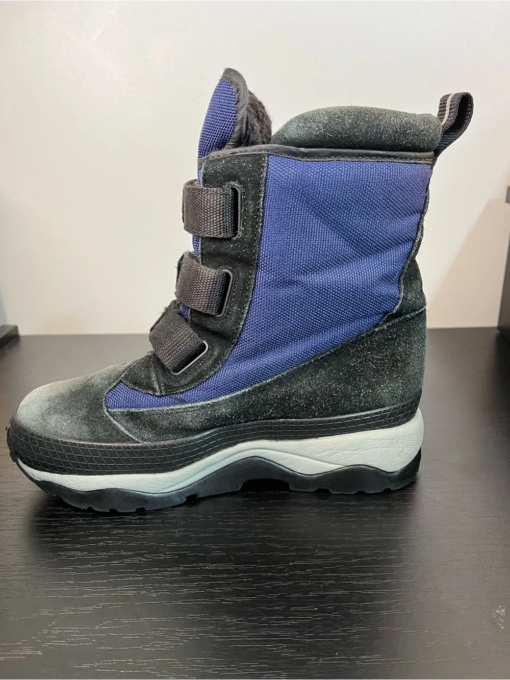 LL Bean Kids Blue Black Suede Waterproof Winter Snow Boots Big Boys 4